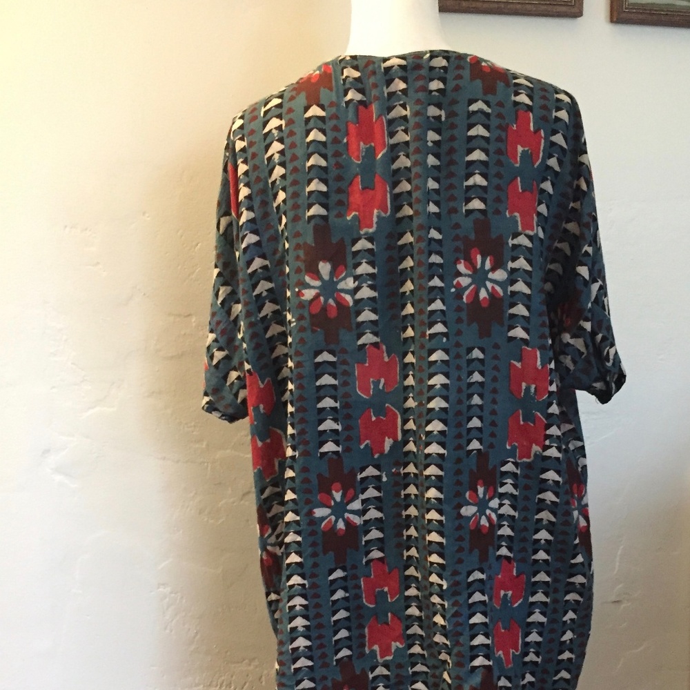 Tunic - Picture 2 of 4